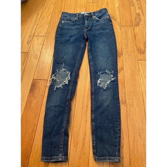 Free People, women's distressed mid rise skinny jeans size W25 - Picture 1 of 9